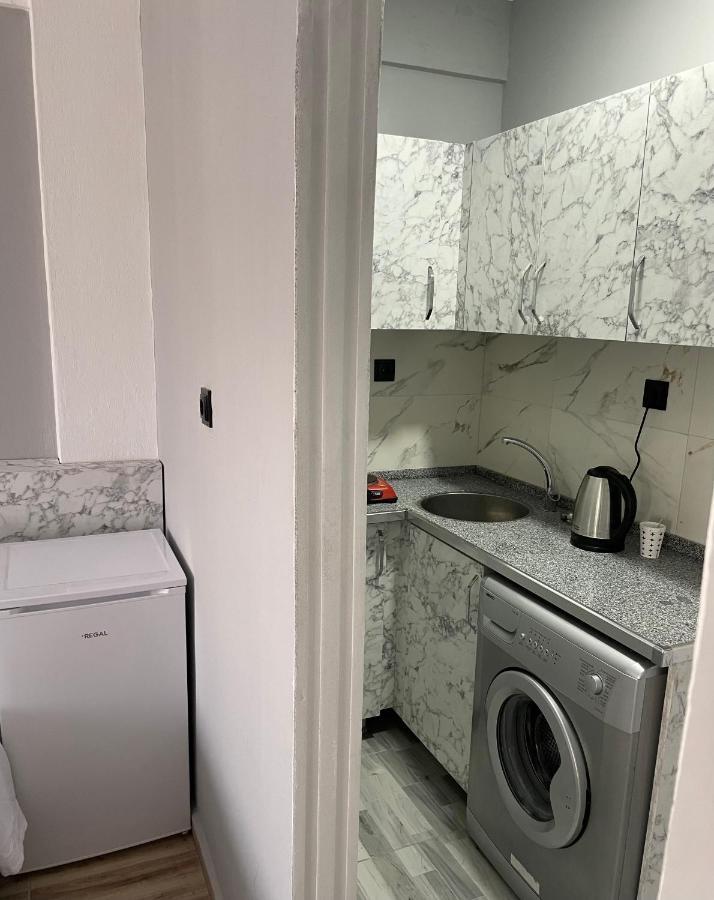 Ersoy Ege Apart Otel Antalya Exteriör bild