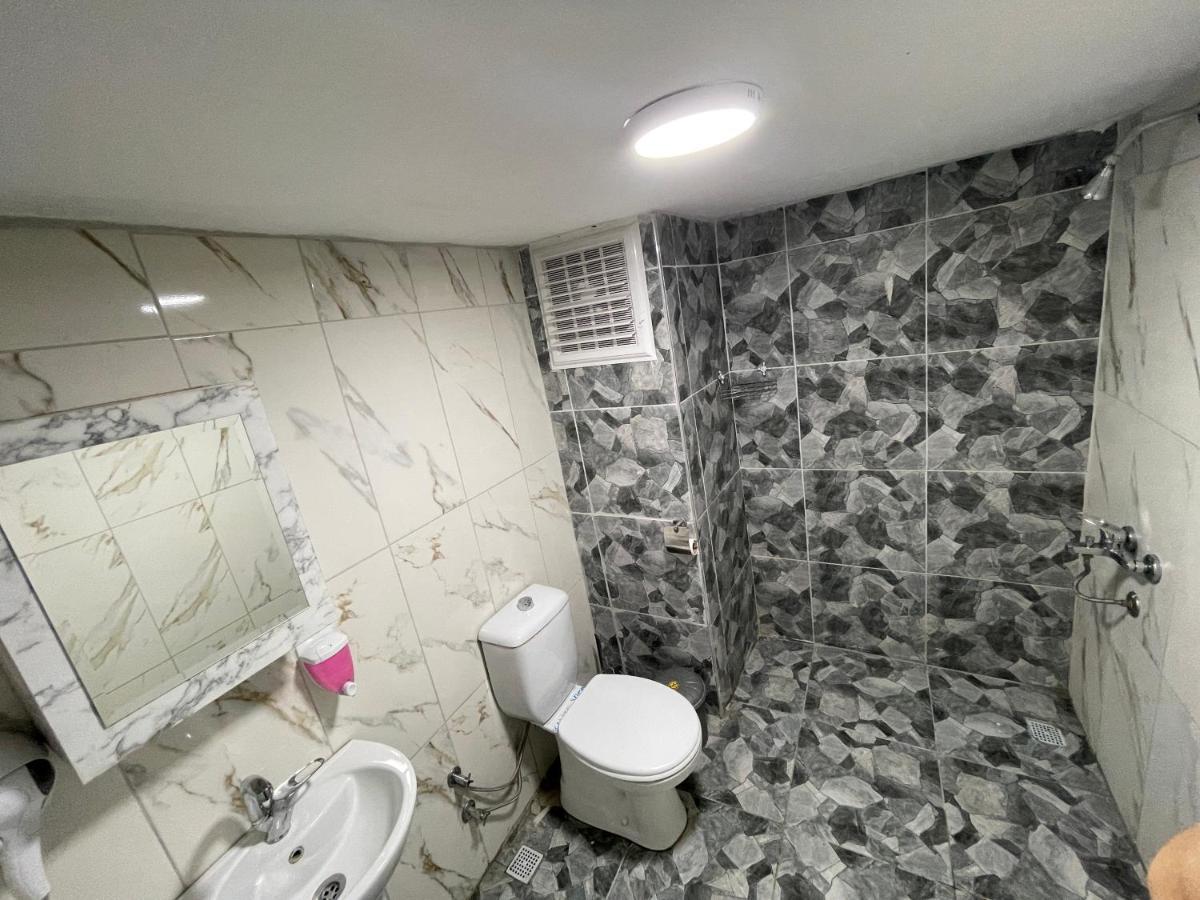 Ersoy Ege Apart Otel Antalya Exteriör bild